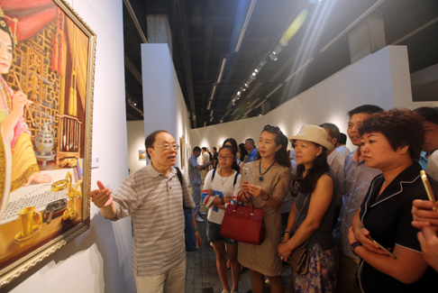 黄泰来从艺六十五周年油画展在宁波美术馆开幕